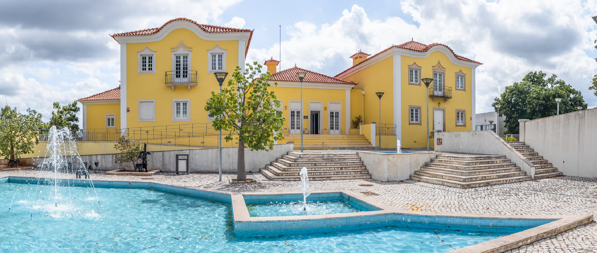 Guia para os residentes em lares de idosos em Alvaiázere Guia para os residentes em lares de idosos em Alvaiázere