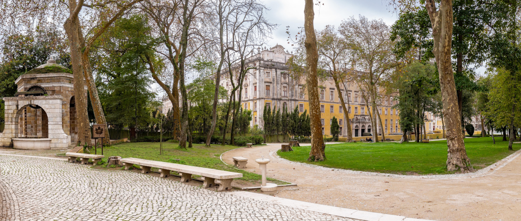 Guia para os residentes em lares de idosos em Mafra Guia para os residentes em lares de idosos em Mafra