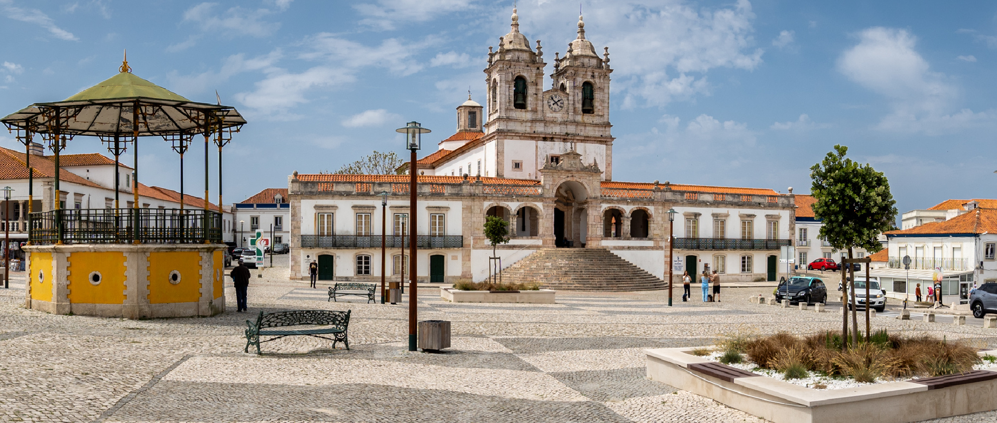 Guia para residentes em lares de idosos na Nazaré Guia para residentes em lares de idosos na Nazaré