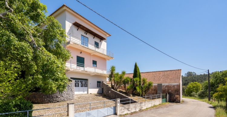 Conchego do Valongo de Nossa Senhora de Fátima - Lar de 3ª Idade, Lda
