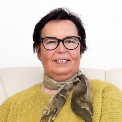 Dra. Teresa Costa