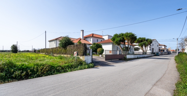 Quinta do Outeiro - Lar para Idosos, Lda