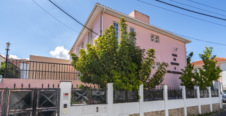 Casa de Repouso A Boa Samaritana - Unipessoal, Lda